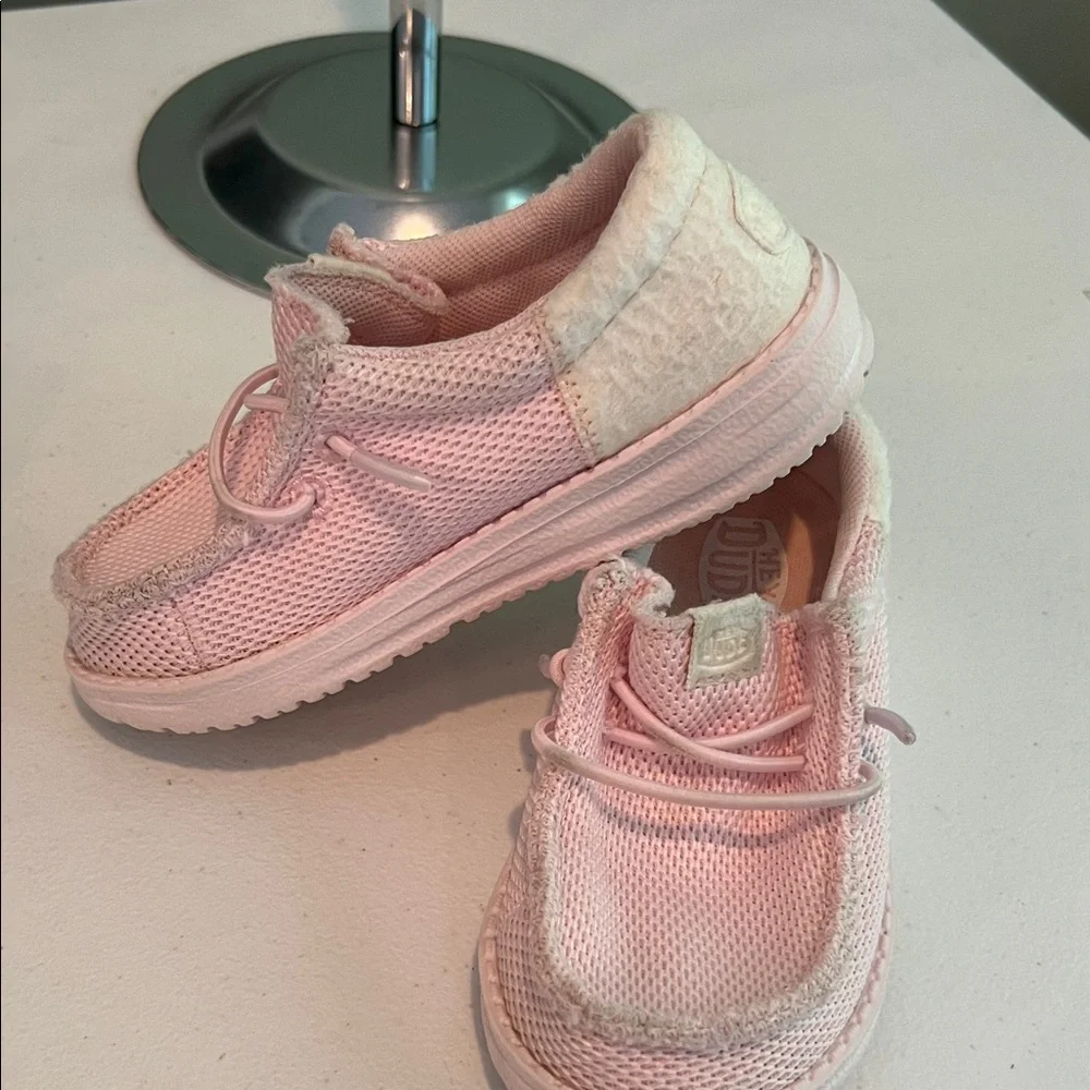 Hey Dude Kids Light Pink Moccasins